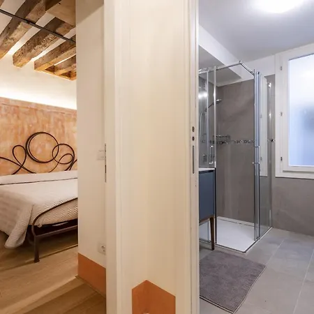 Ferienwohnung Rialto Sant'Aponal Prestige By Wonderful Italy Venedig Exterior foto